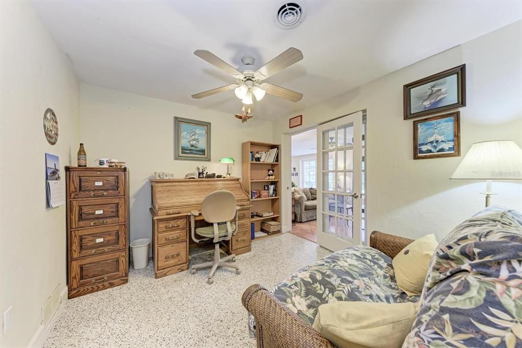 For Sale: $750,000 (3 beds, 2 baths, 1818 Square Feet)