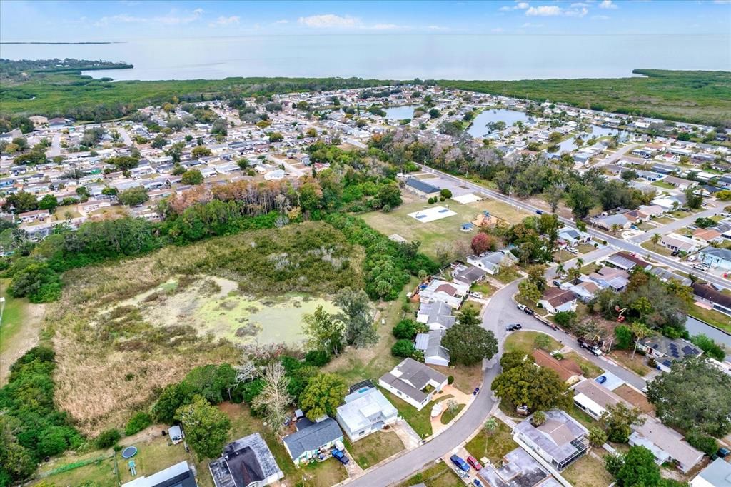 На продажу: $300,000 (3 спален, 2 ванн, 1326 Квадратных фут)