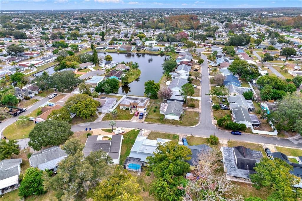 На продажу: $300,000 (3 спален, 2 ванн, 1326 Квадратных фут)