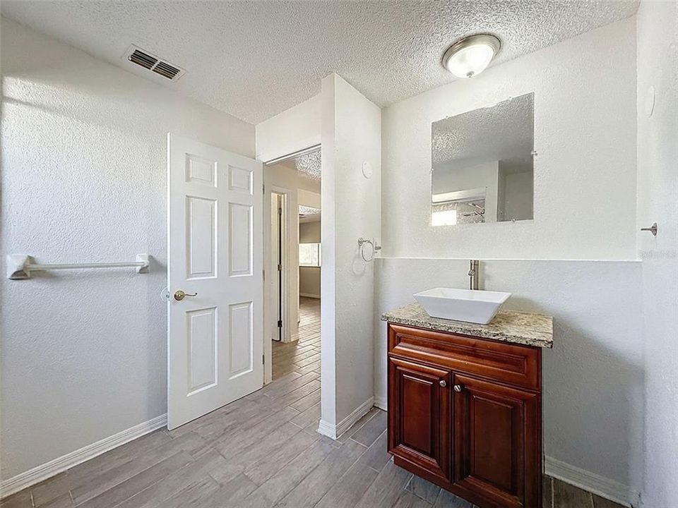 На продажу: $264,000 (3 спален, 2 ванн, 1178 Квадратных фут)