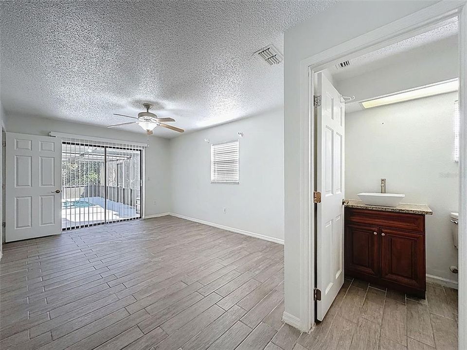 На продажу: $264,000 (3 спален, 2 ванн, 1178 Квадратных фут)