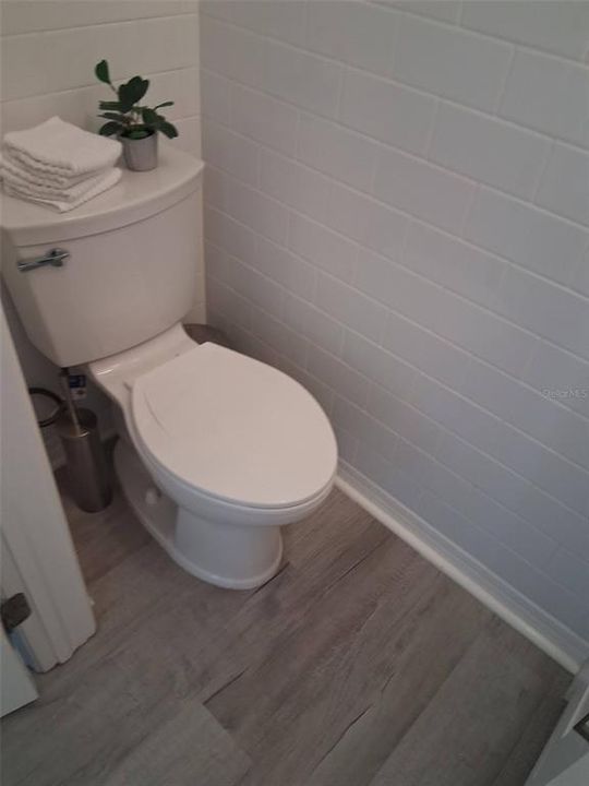 出租: $3,200 (1 贝兹, 1 浴室, 760 平方英尺)