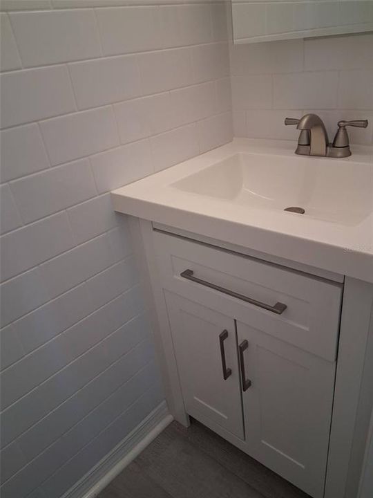 出租: $3,200 (1 贝兹, 1 浴室, 760 平方英尺)