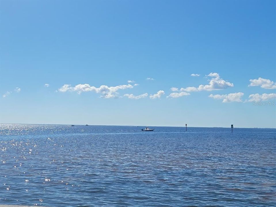 出租: $3,200 (1 贝兹, 1 浴室, 760 平方英尺)