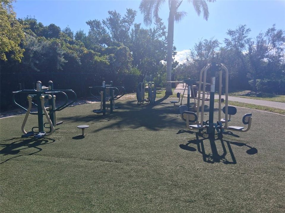 出租: $3,200 (1 贝兹, 1 浴室, 760 平方英尺)