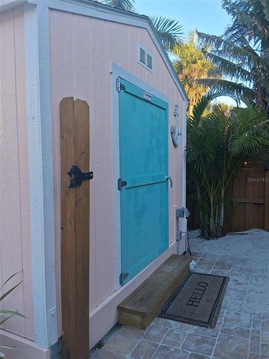 出租: $3,200 (1 贝兹, 1 浴室, 760 平方英尺)