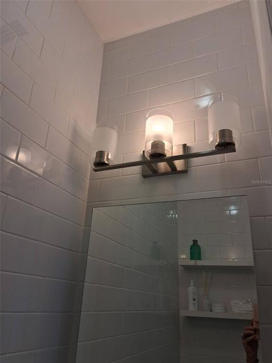 出租: $3,200 (1 贝兹, 1 浴室, 760 平方英尺)