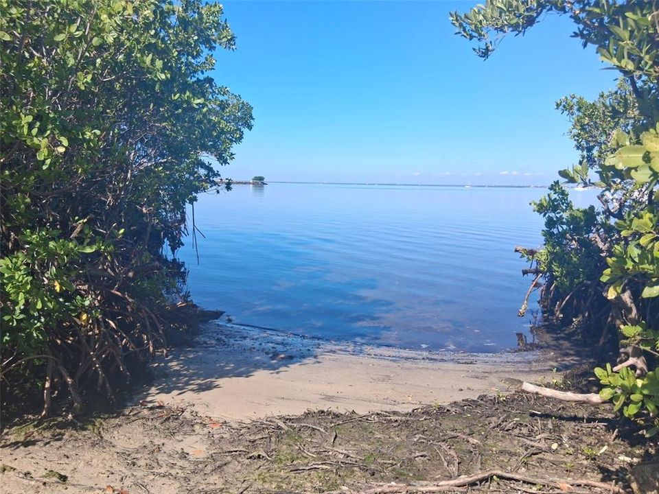 出租: $3,200 (1 贝兹, 1 浴室, 760 平方英尺)