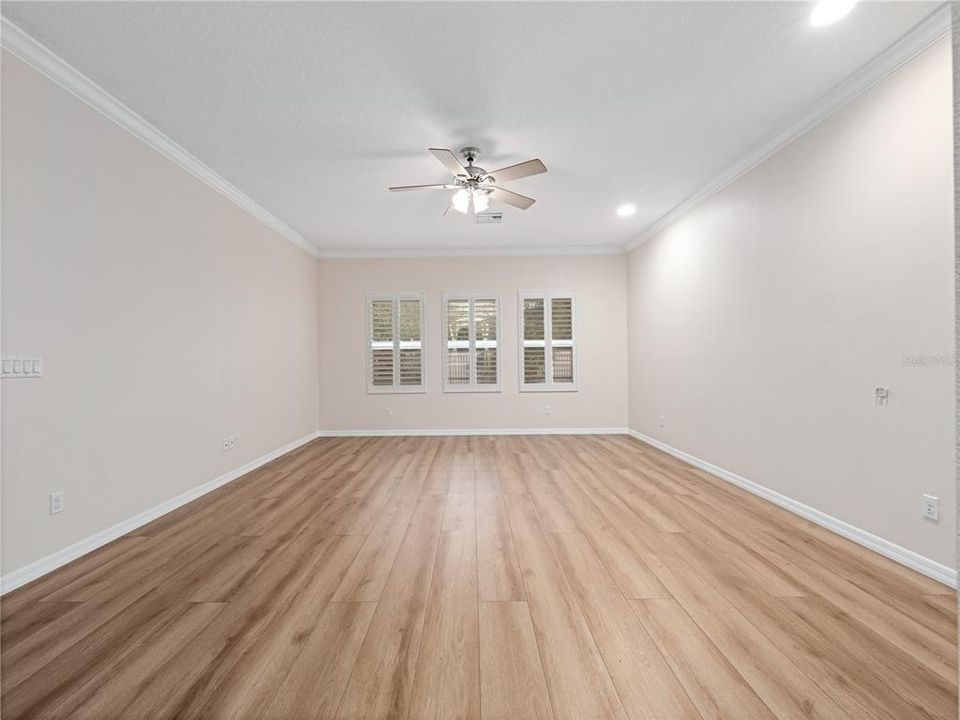 For Sale: $799,900 (4 beds, 4 baths, 3871 Square Feet)