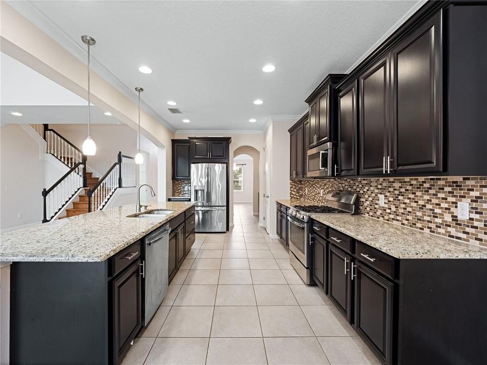 For Sale: $799,900 (4 beds, 4 baths, 3871 Square Feet)