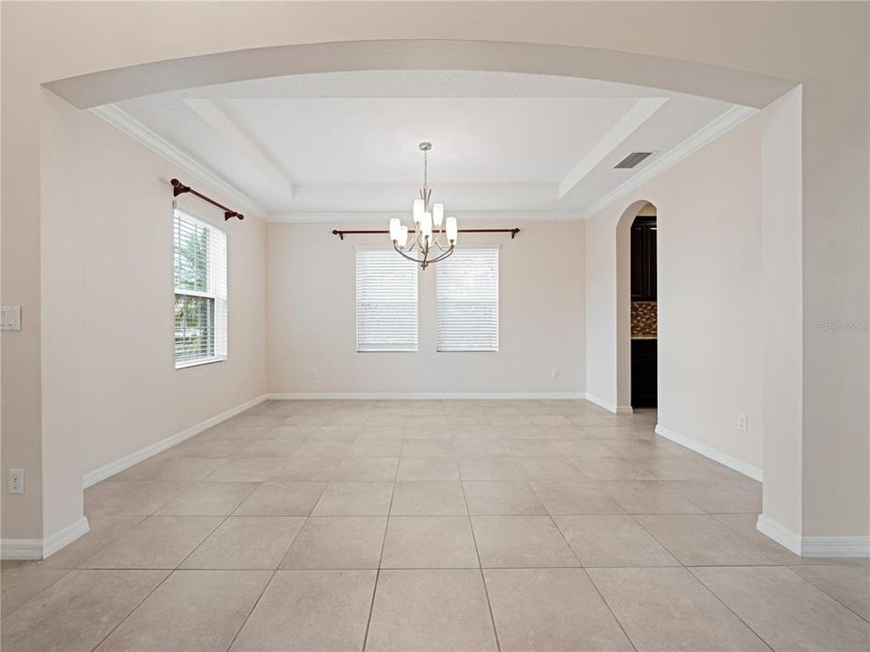 For Sale: $799,900 (4 beds, 4 baths, 3871 Square Feet)