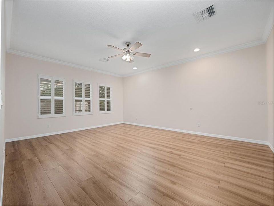 For Sale: $799,900 (4 beds, 4 baths, 3871 Square Feet)