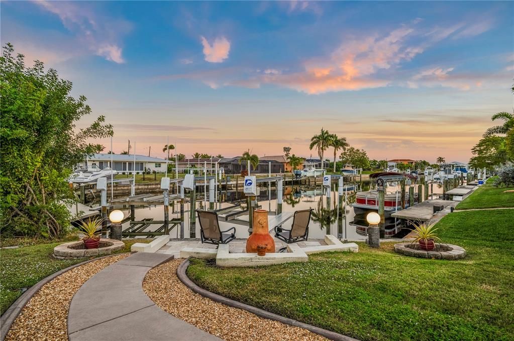 For Sale: $599,000 (3 beds, 2 baths, 2061 Square Feet)