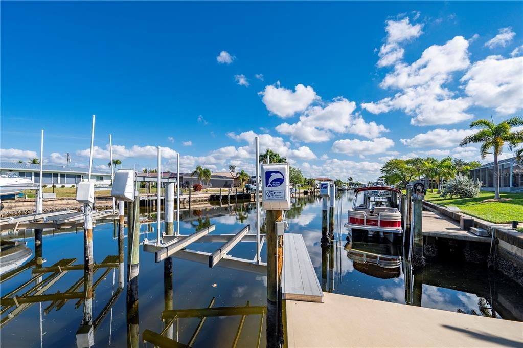 For Sale: $599,000 (3 beds, 2 baths, 2061 Square Feet)