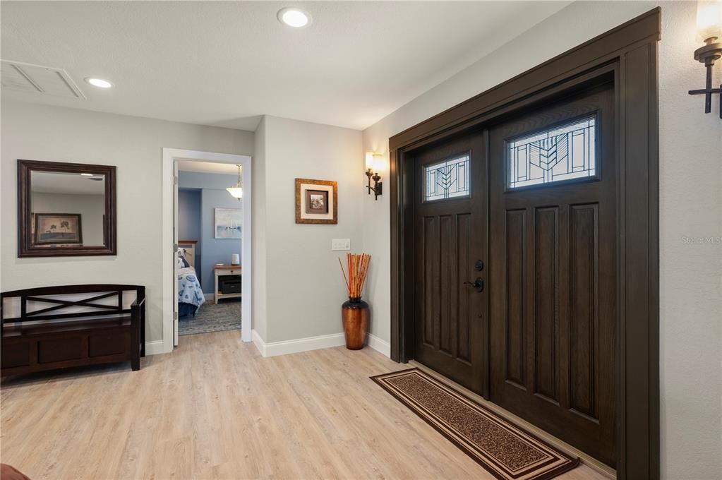 For Sale: $599,000 (3 beds, 2 baths, 2061 Square Feet)