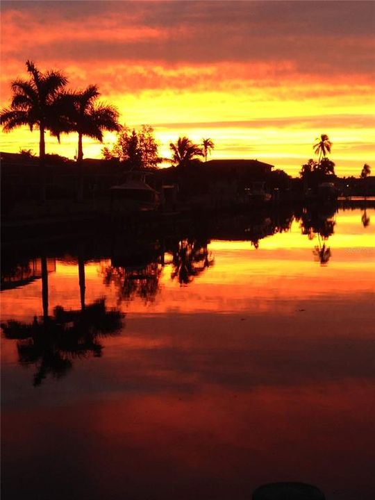 For Sale: $599,000 (3 beds, 2 baths, 2061 Square Feet)