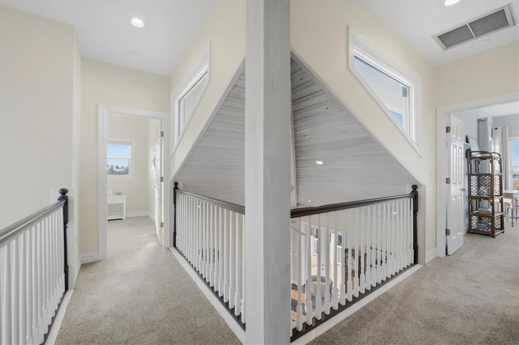 待售: $4,500,000 (4 贝兹, 2 浴室, 2648 平方英尺)