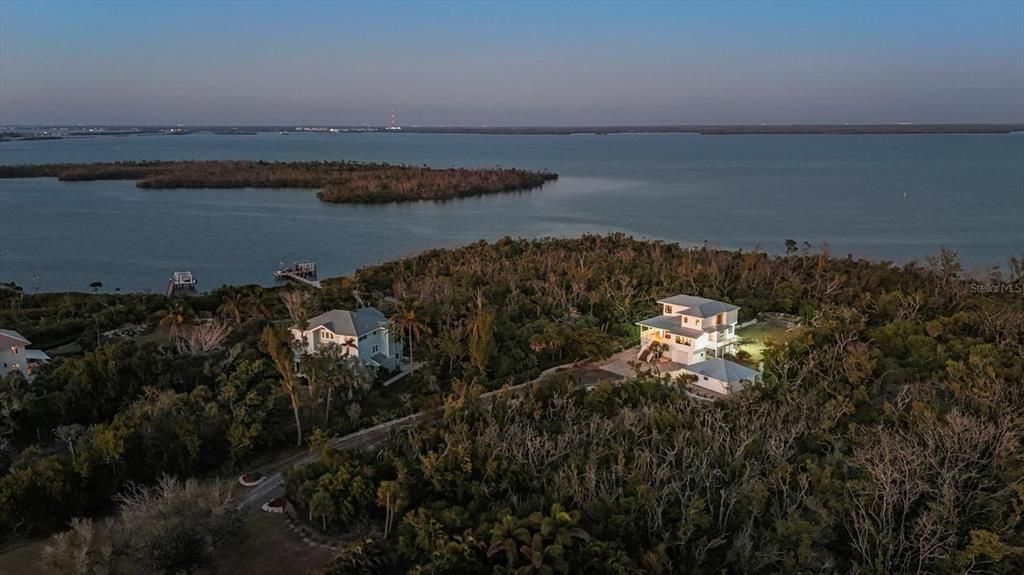 待售: $4,500,000 (4 贝兹, 2 浴室, 2648 平方英尺)