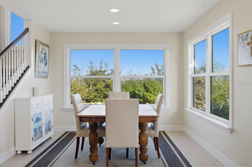 待售: $4,500,000 (4 贝兹, 2 浴室, 2648 平方英尺)