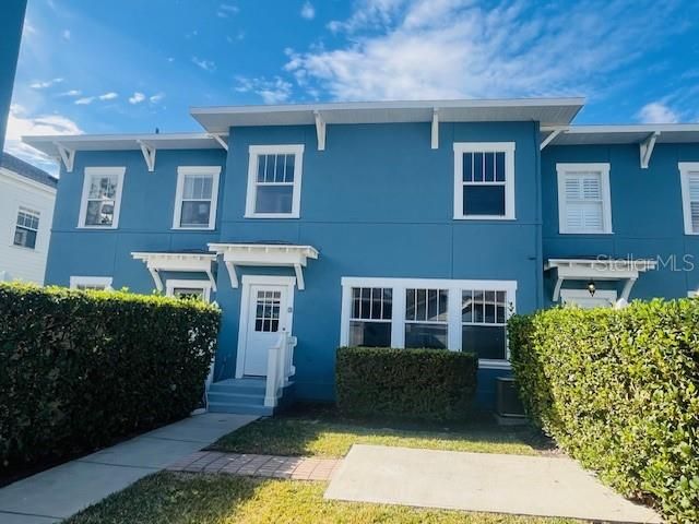 En Renta: $3,000 (3 camas, 2 baños, 1702 Pies cuadrados)