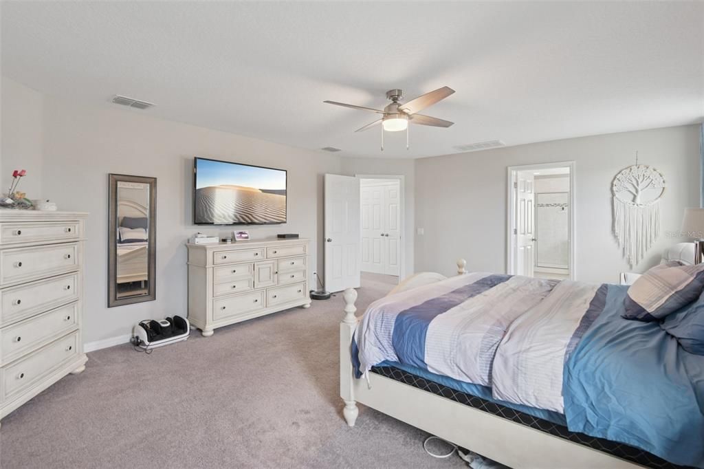 待售: $600,000 (4 贝兹, 2 浴室, 3292 平方英尺)