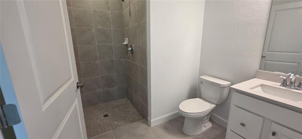 На продажу: $474,297 (3 спален, 3 ванн, 2444 Квадратных фут)