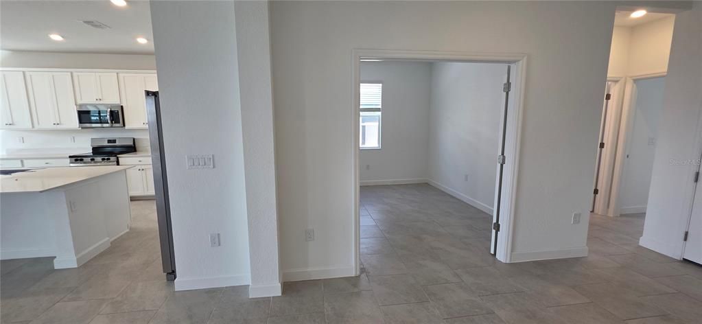 На продажу: $474,297 (3 спален, 3 ванн, 2444 Квадратных фут)