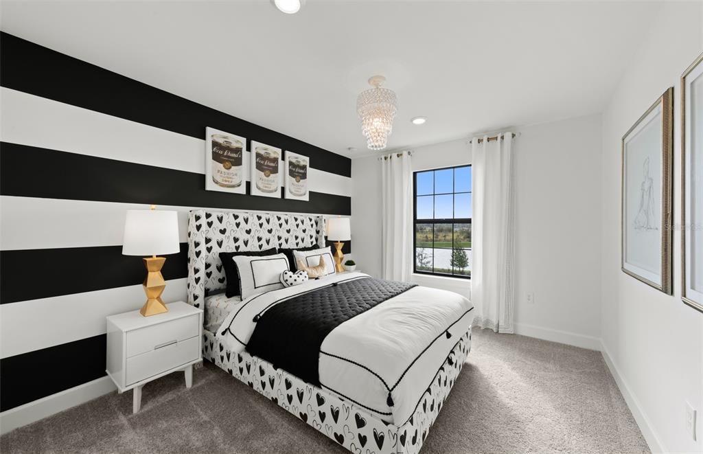 На продажу: $485,405 (5 спален, 2 ванн, 2615 Квадратных фут)