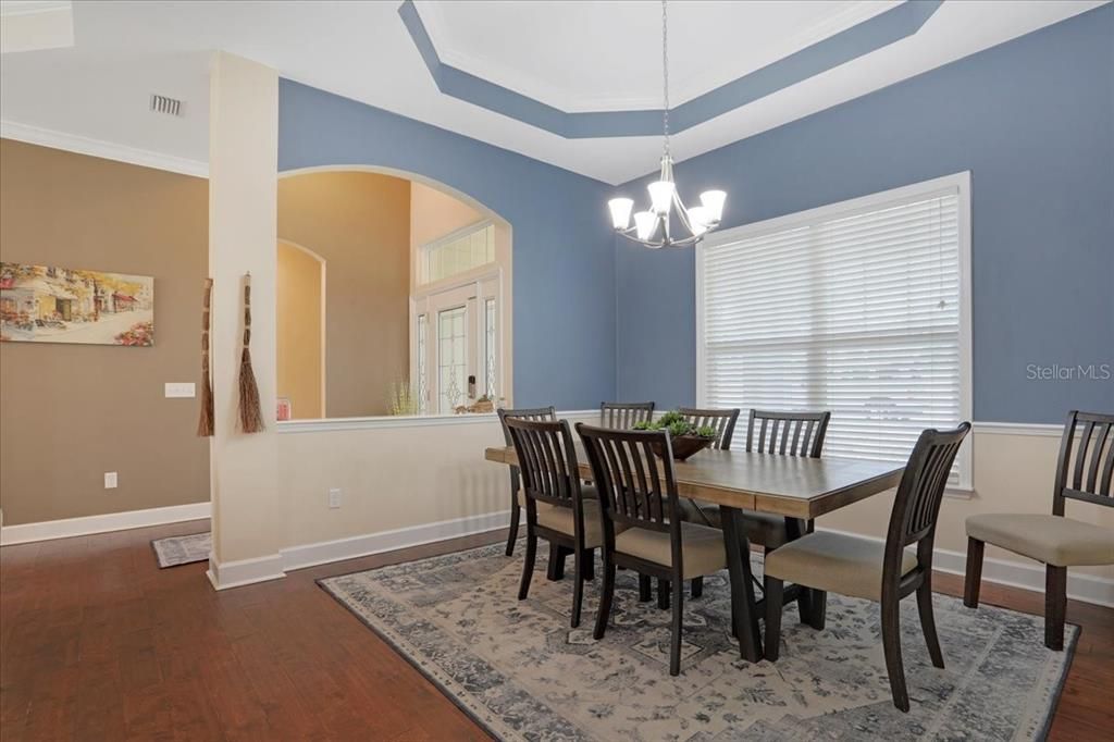 待售: $375,000 (4 贝兹, 2 浴室, 1902 平方英尺)