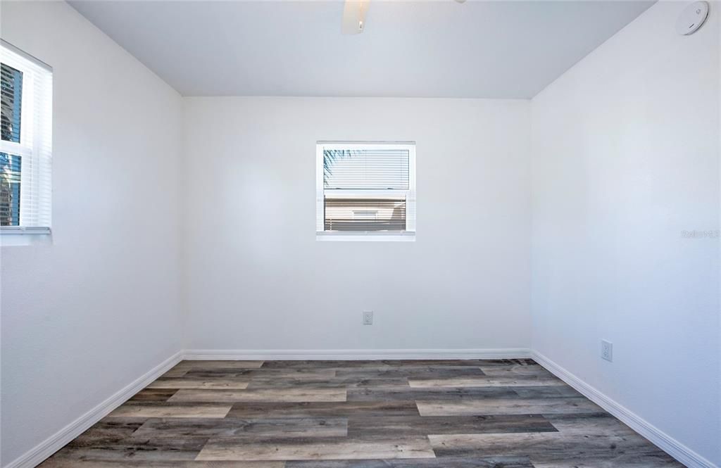 En Venta: $1,149,900 (12 camas, 0 baños, 2100 Pies cuadrados)