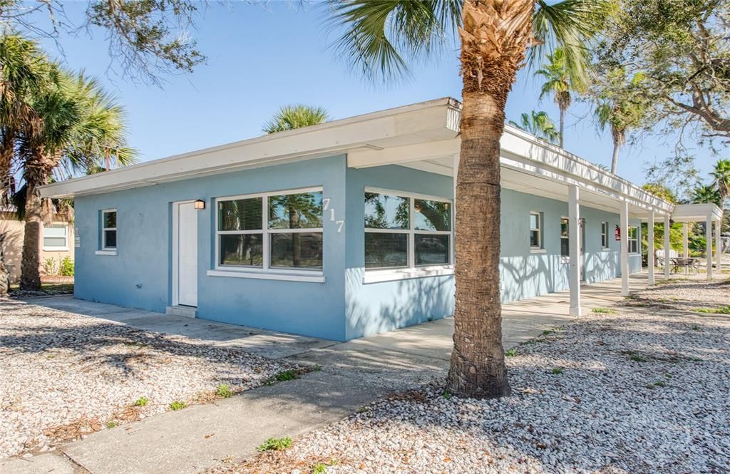 En Venta: $1,149,900 (12 camas, 0 baños, 2100 Pies cuadrados)