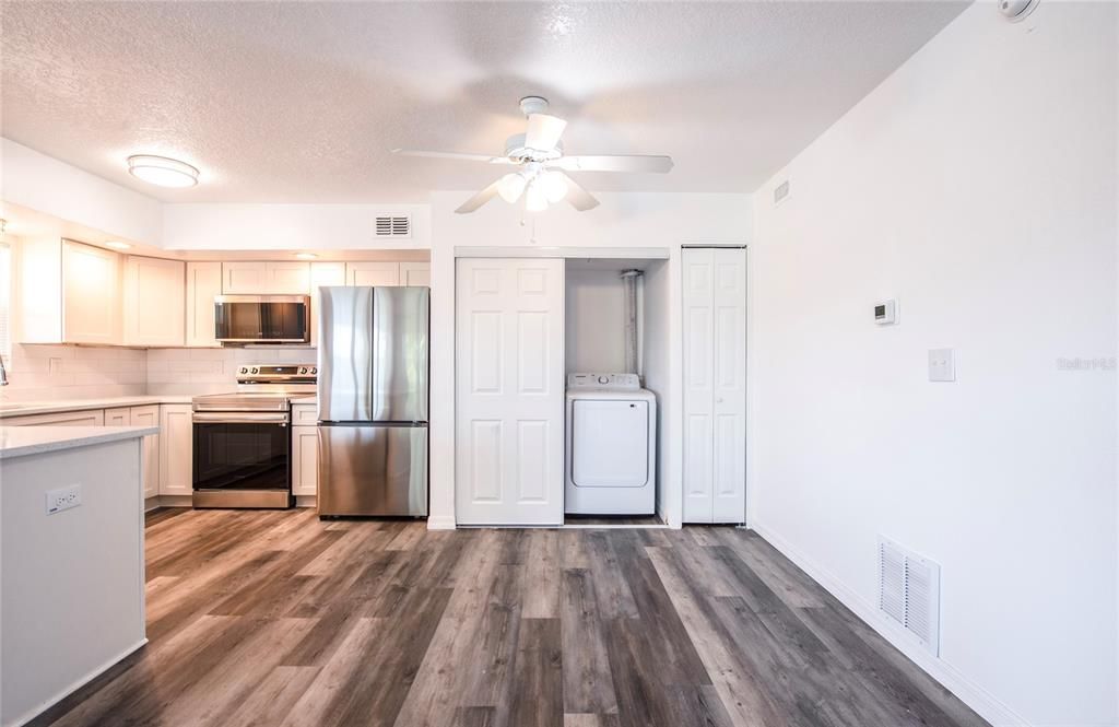 En Venta: $1,149,900 (12 camas, 0 baños, 2100 Pies cuadrados)