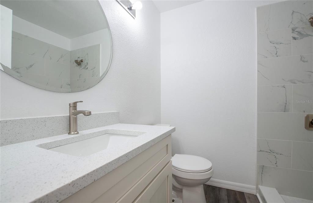 En Venta: $1,149,900 (12 camas, 0 baños, 2100 Pies cuadrados)