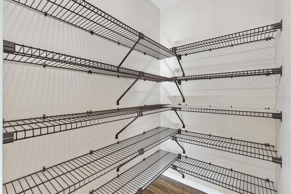 На продажу: $410,000 (3 спален, 2 ванн, 1965 Квадратных фут)