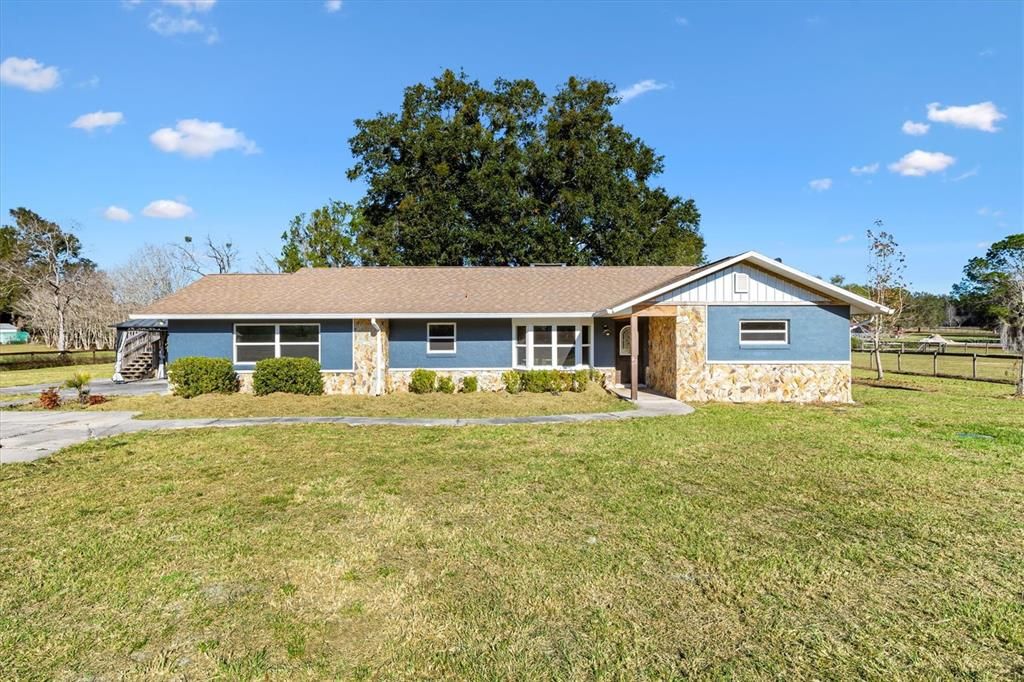 На продажу: $410,000 (3 спален, 2 ванн, 1965 Квадратных фут)