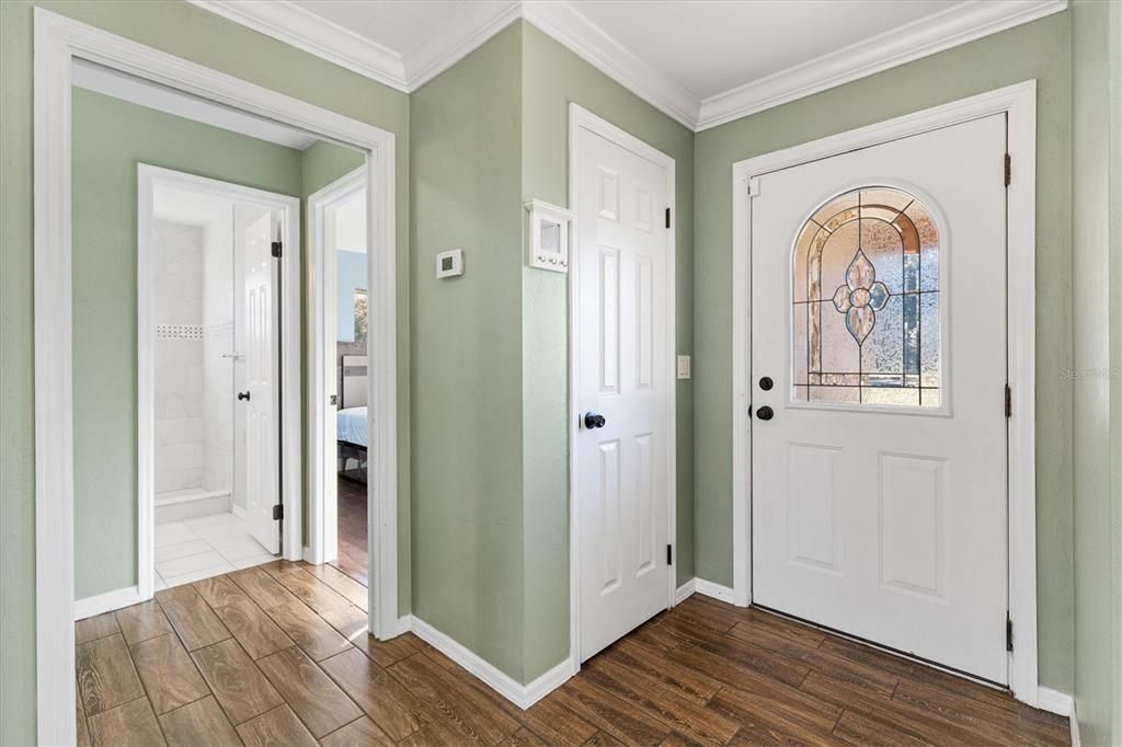 На продажу: $410,000 (3 спален, 2 ванн, 1965 Квадратных фут)