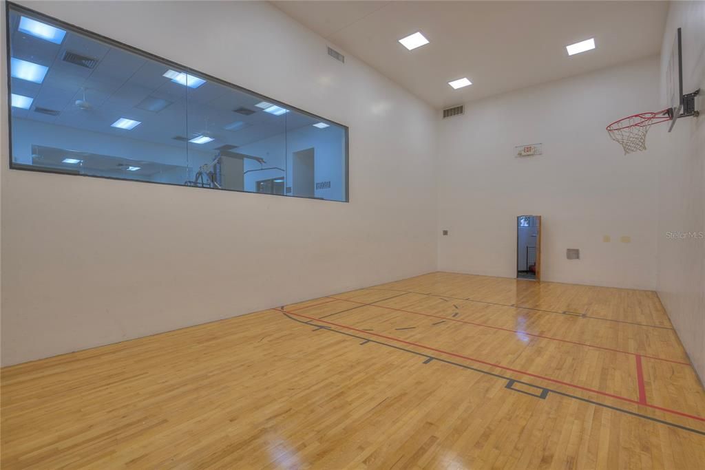 En Venta: $1,275,000 (2 camas, 2 baños, 1880 Pies cuadrados)