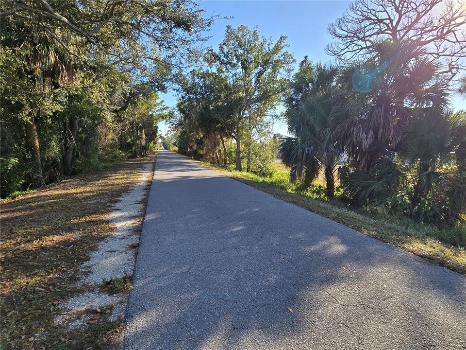 На продажу: $150,000 (0.13 acres)