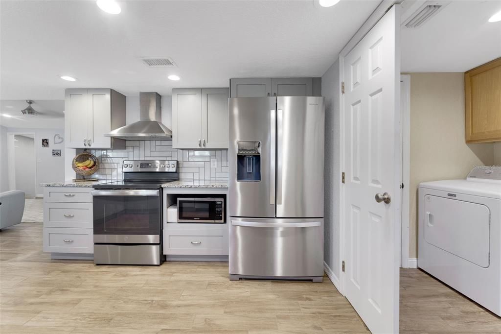 待售: $498,000 (3 贝兹, 2 浴室, 2201 平方英尺)