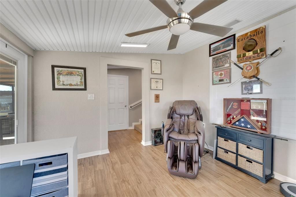 待售: $498,000 (3 贝兹, 2 浴室, 2201 平方英尺)