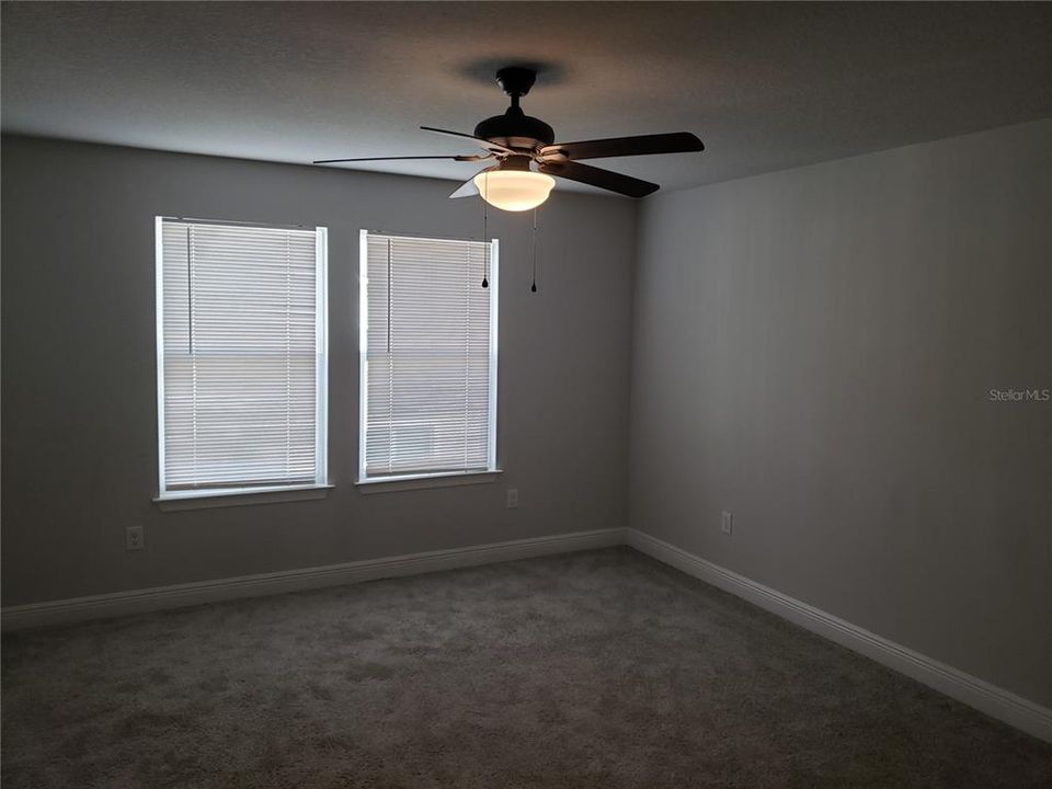 For Rent: $3,000 (3 beds, 2 baths, 2281 Square Feet)