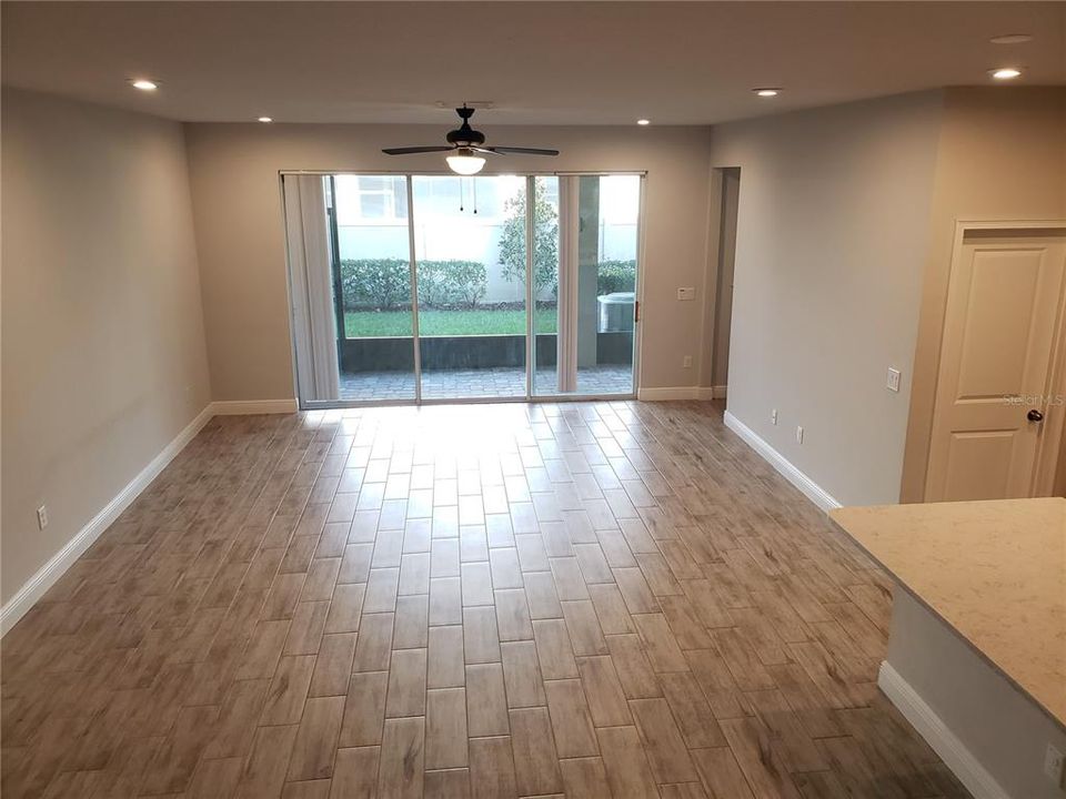 For Rent: $3,000 (3 beds, 2 baths, 2281 Square Feet)