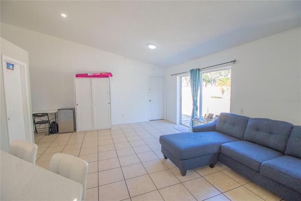 На продажу: $340,000 (3 спален, 2 ванн, 1503 Квадратных фут)