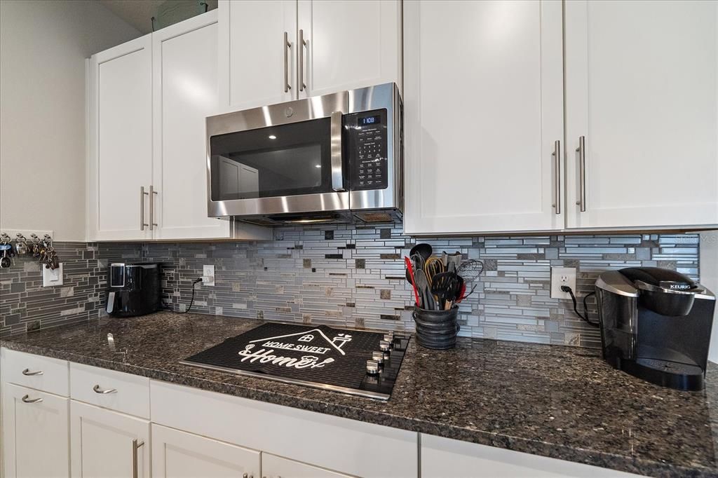 待售: $529,000 (5 贝兹, 3 浴室, 2356 平方英尺)