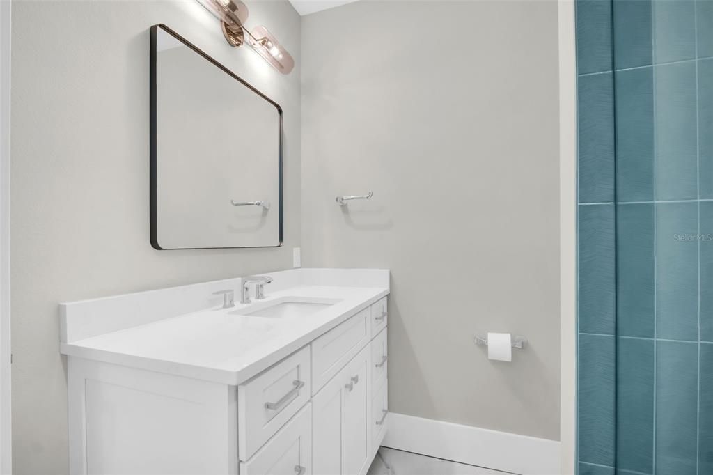 待售: $1,169,500 (3 贝兹, 3 浴室, 2200 平方英尺)