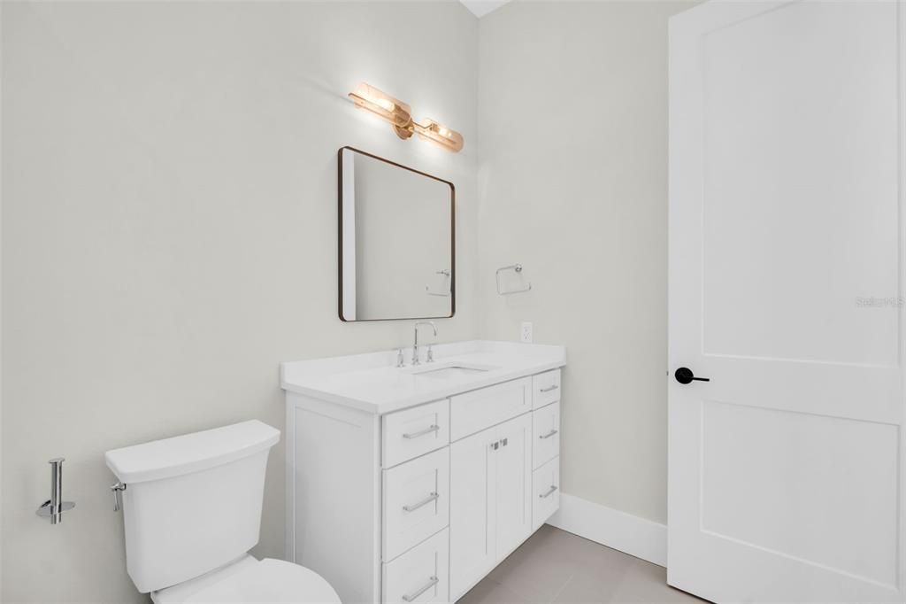 待售: $1,169,500 (3 贝兹, 3 浴室, 2200 平方英尺)