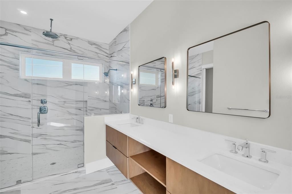 待售: $1,169,500 (3 贝兹, 3 浴室, 2200 平方英尺)