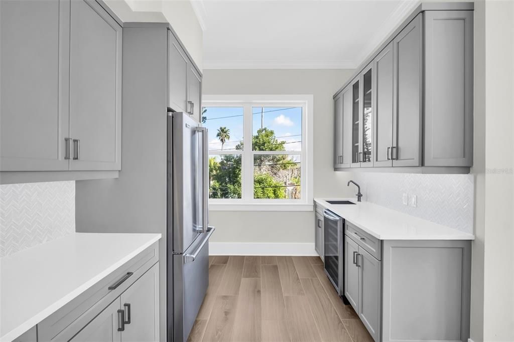 待售: $1,169,500 (3 贝兹, 3 浴室, 2200 平方英尺)