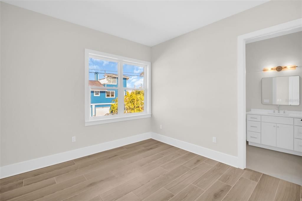 待售: $1,169,500 (3 贝兹, 3 浴室, 2200 平方英尺)