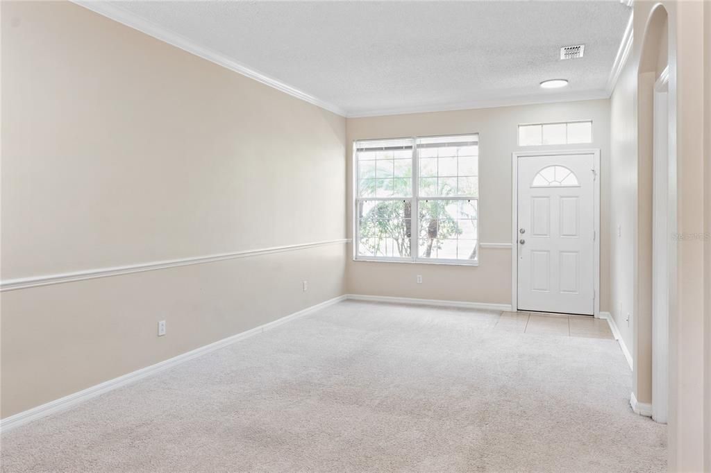 出租: $2,050 (3 贝兹, 2 浴室, 1376 平方英尺)